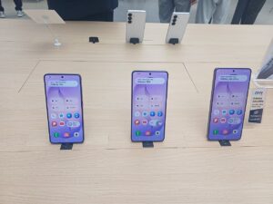 One UI 9 rollout